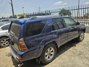 Toyota 4-Runner SR5 V8 4x4 2005 Blue