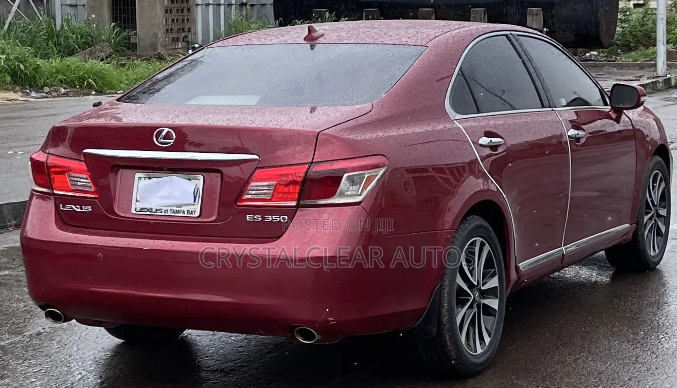 Lexus ES 2012 Red