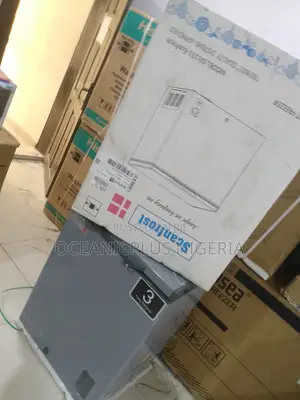 Scanfrost Sfl151 Chest Freezer With Power Saving Feature
