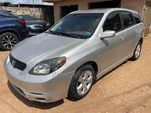Toyota Matrix 2004 Silver