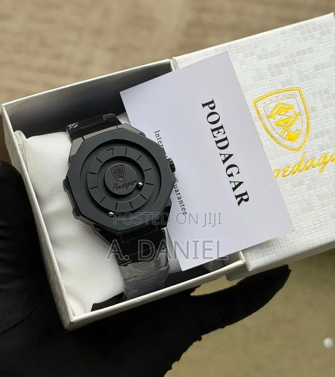 Poedagar Watch