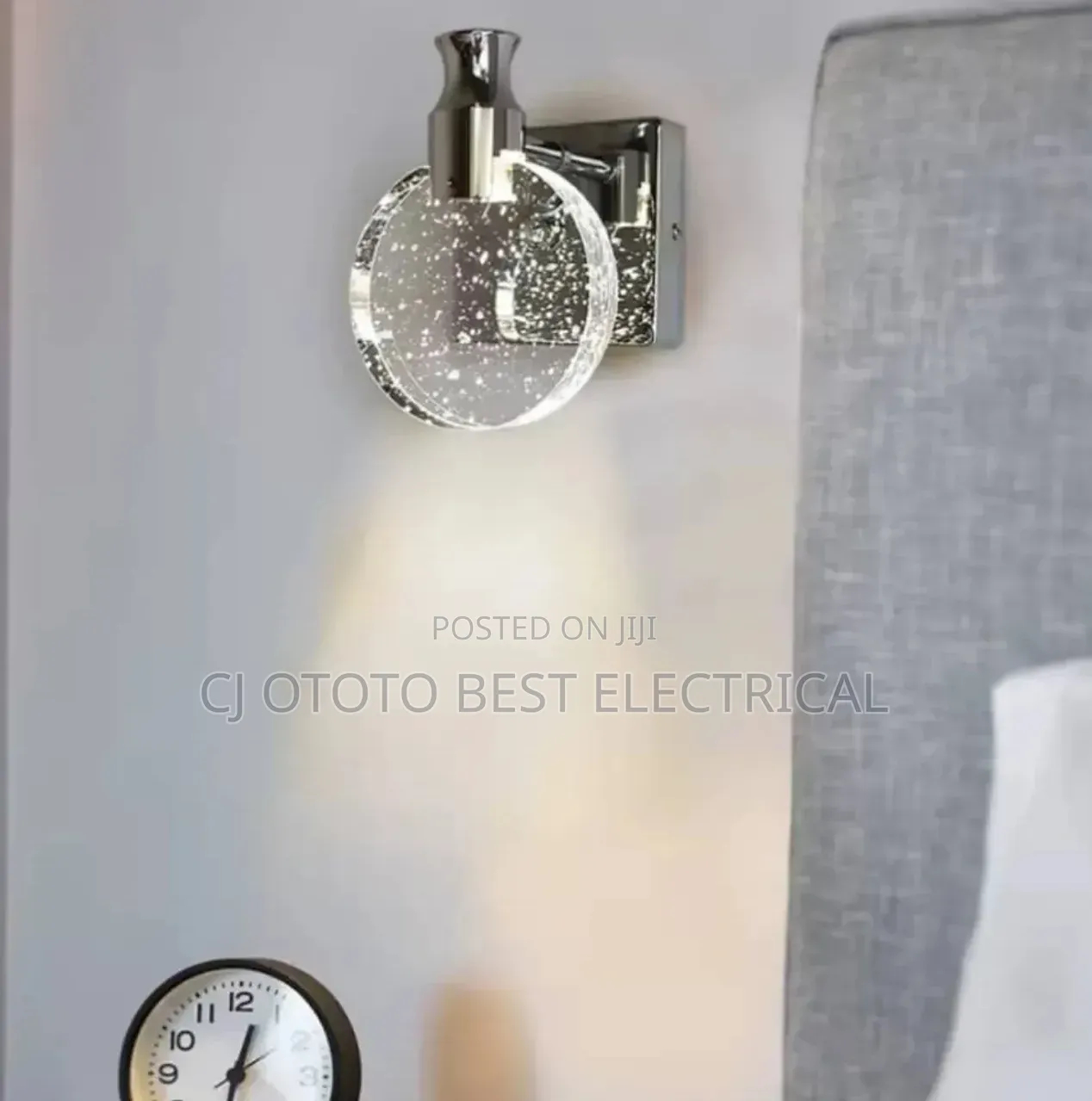 Single Luxury Wall Bracket Light