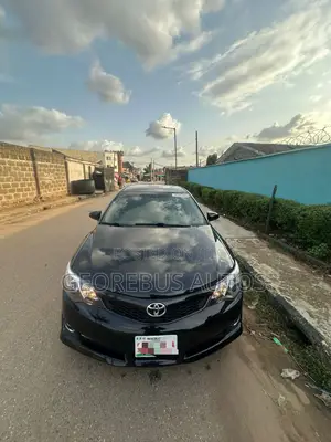 Toyota Camry SE 4dr Sedan (2.5L 4cyl 6A) 2014 Black