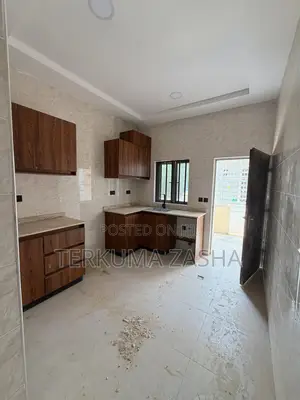 3bdrm Townhouse / Terrace in Apo Dutse, Zone B for rent