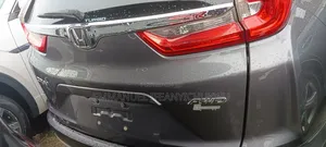 Honda CR-V Touring AWD 2018 Gray
