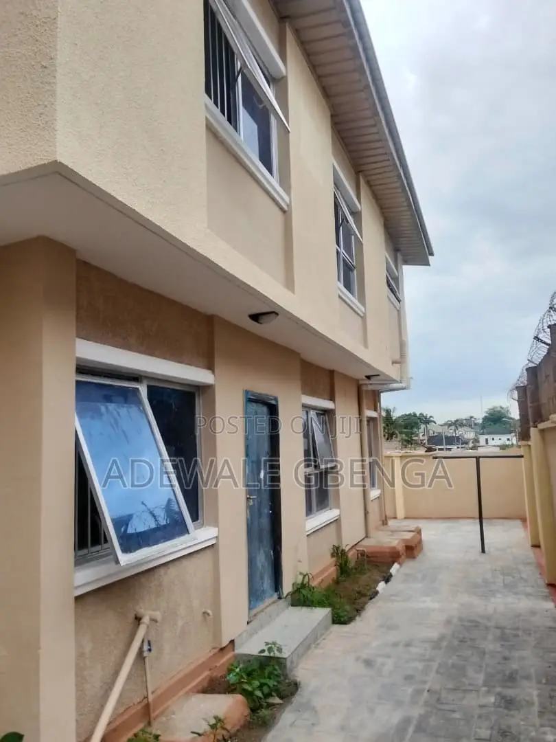 Five Bedroom Duplex