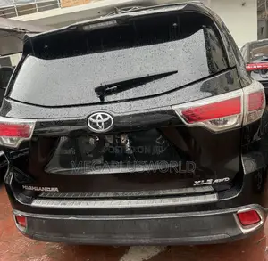 Toyota Highlander Limited Platinum V6 4x4 (3.5L 6cyl 6A) 2016 Black