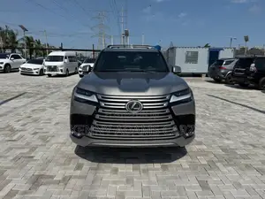 Lexus LX 600 2023 Silver