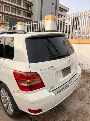 Mercedes-Benz GLK-Class 350 4MATIC 2011 White