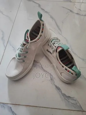 Hurley Casual Sneakers for Women