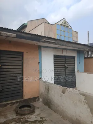 2bdrm Room & Parlour in Ojodu Berger for sale