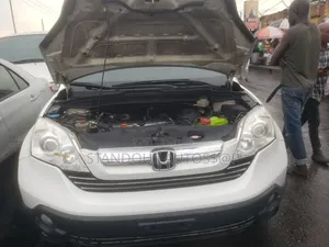 Honda CR-V 2010 White