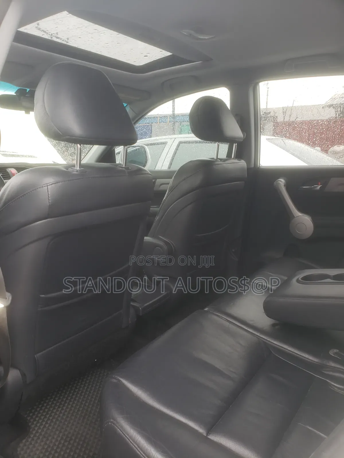 Honda CR-V 2010 White