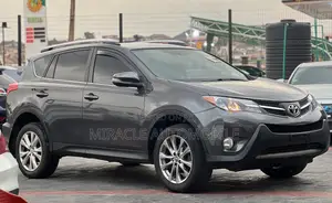 Toyota RAV4 Limited 4dr SUV AWD (2.5L 4cyl 6A) 2015 Gray