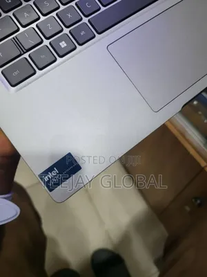 Laptop Dell Latitude 5450 16GB Intel Core i5 SSD 512GB