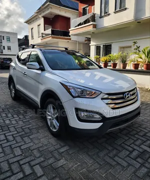 Hyundai Santa Fe 2014 White