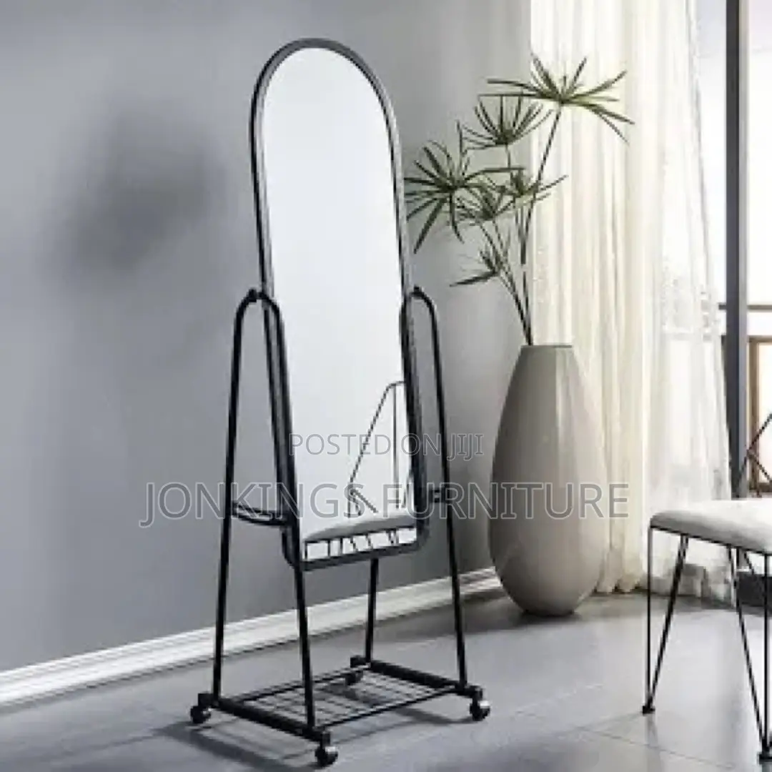 Movable Dressing Mirror