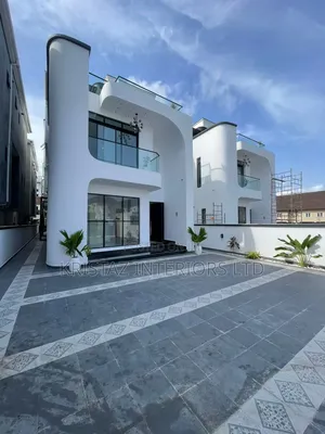 5bdrm Duplex in Ikate for sale