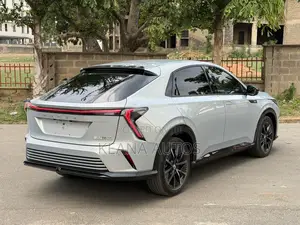 New Honda e:NS2 68.8 kWh FWD 2025 Silver
