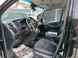 Toyota Granvia 2023 Black