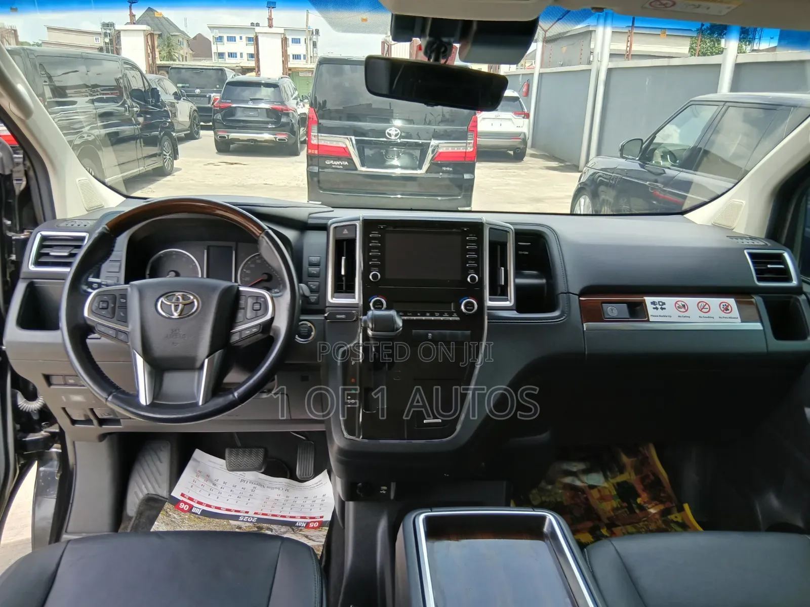 Toyota Granvia 2023 Black