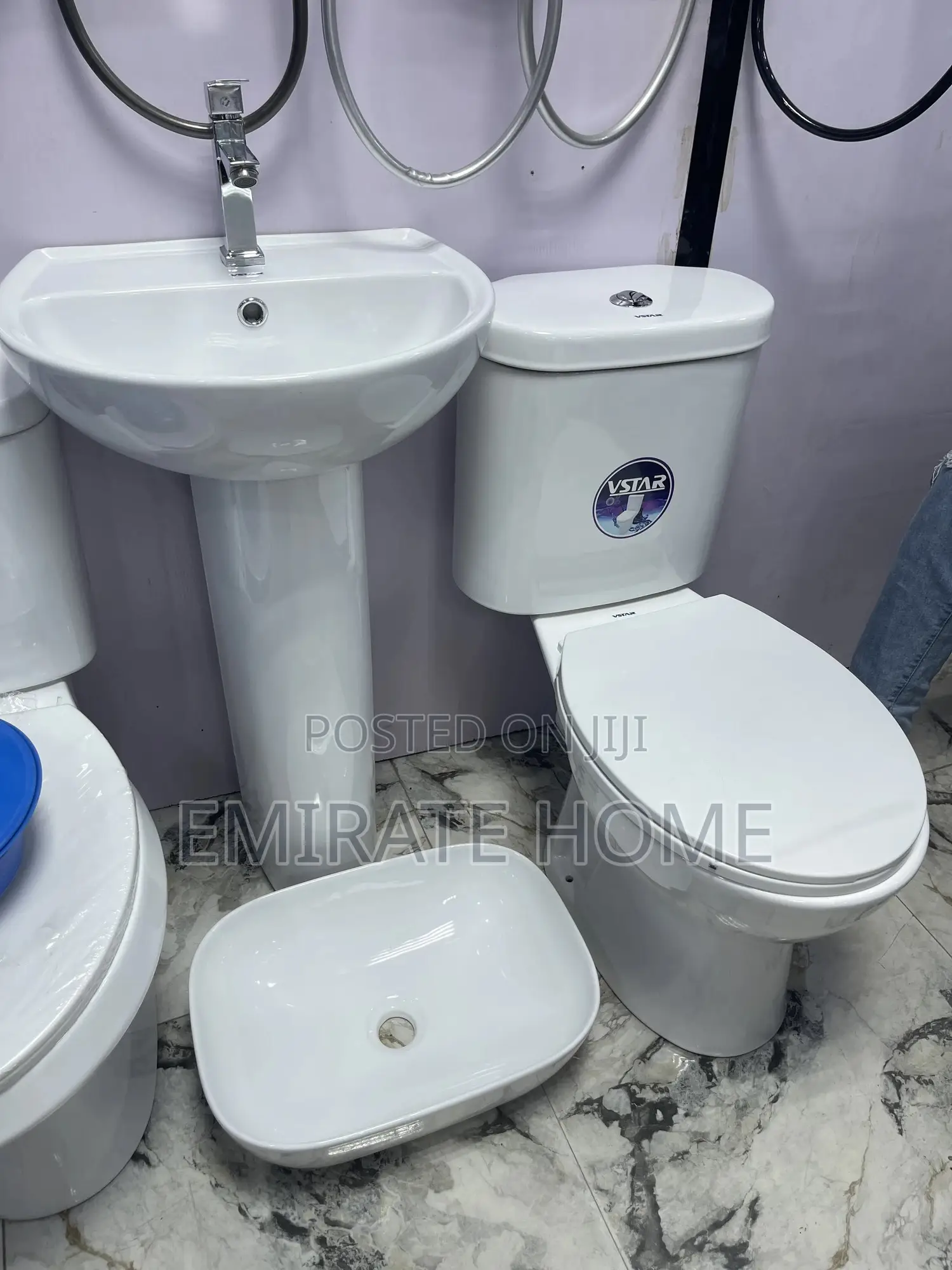 Complete Vstar Water Closet