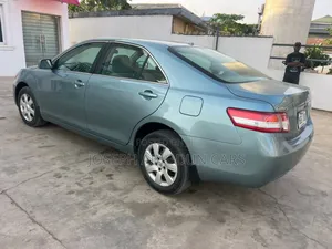 Toyota Camry 2010 Green