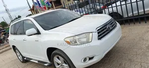 Toyota Highlander Limited 2010 White