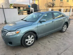 Toyota Camry 2010 Green