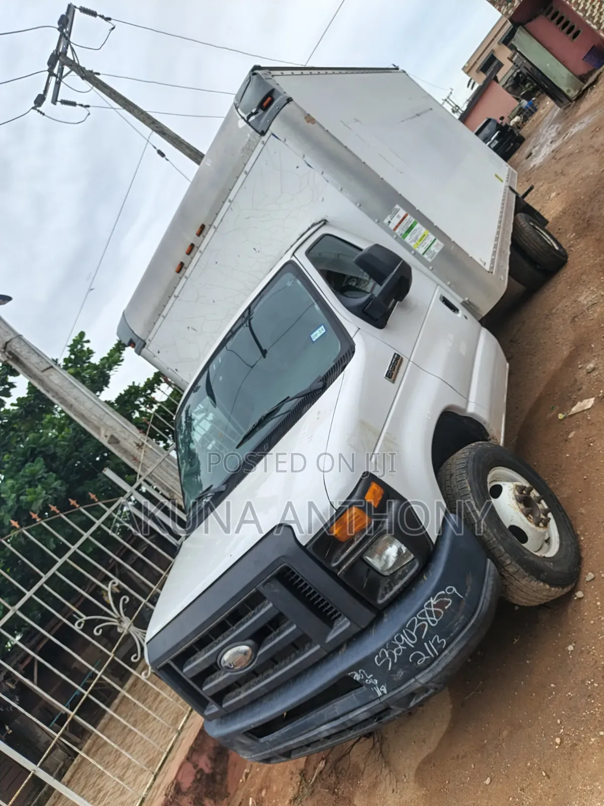 Tokunbor Ford E350