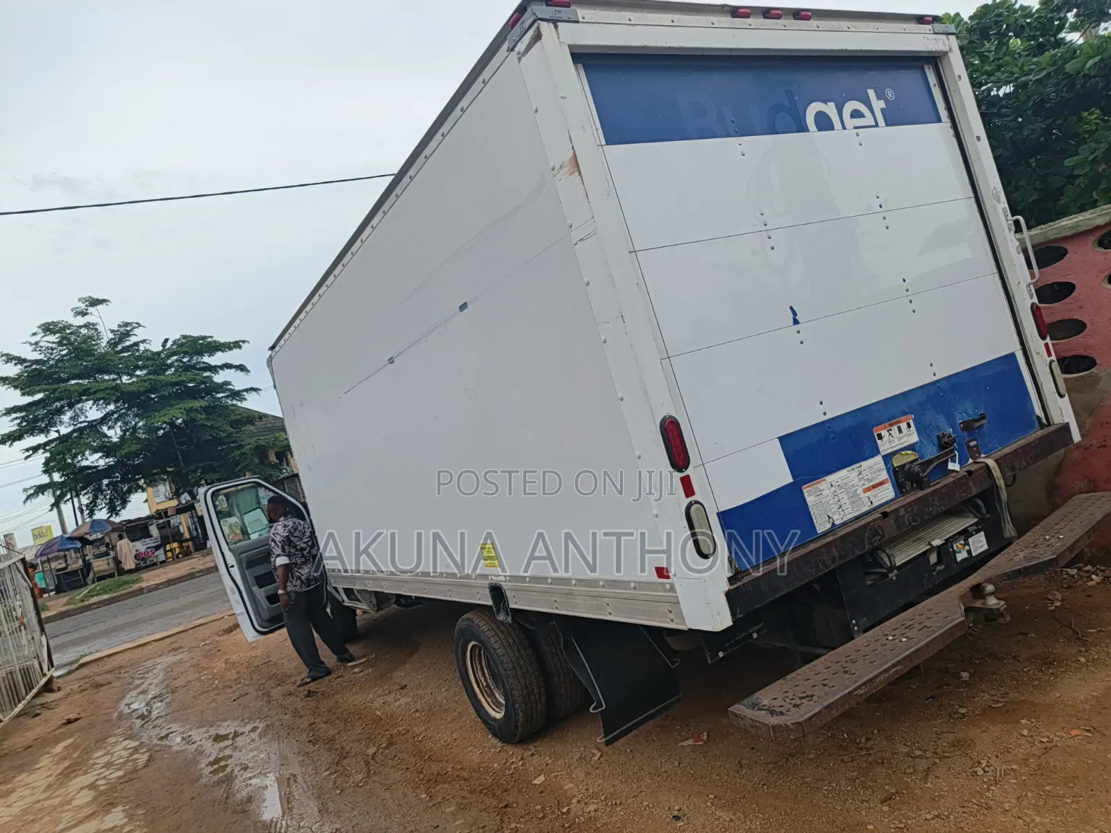 Tokunbor Ford E350