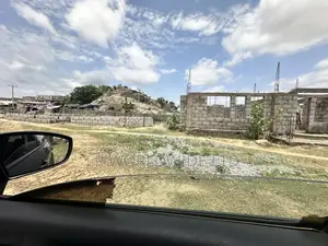 5bdrm Duplex in Lugbe District for sale