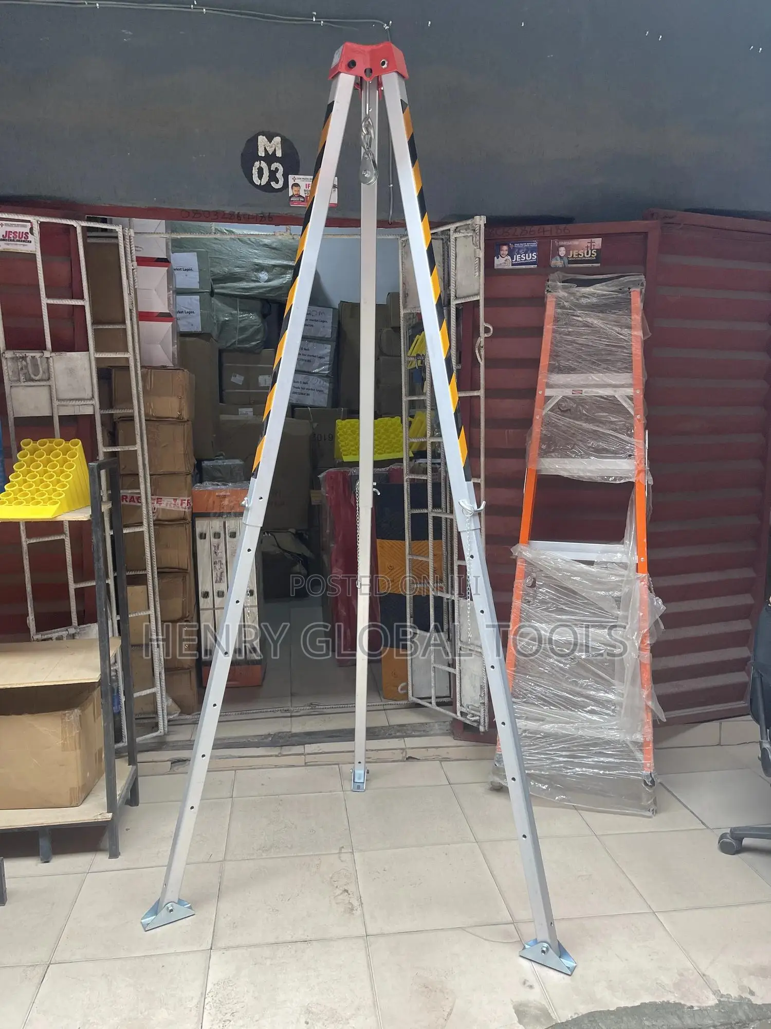 300kg 8ft Safety Manhole Tripod Stand
