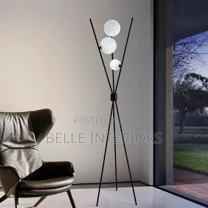 New Luxury Light and Simple Floor Standing Desk Lamp Designed For