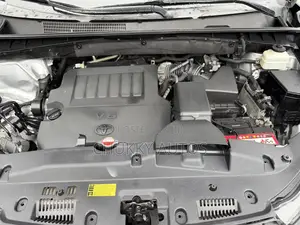 Toyota Highlander Limited 4dr SUV AWD (3.5L 6cyl 6A) 2015 Silver
