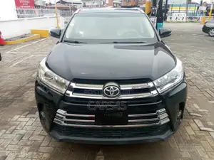 Toyota Highlander 2016 Black