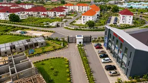 2bdrm Block of Flats in Aviation City Estate, Kiami for sale