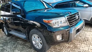 Toyota Land Cruiser 2014 Black