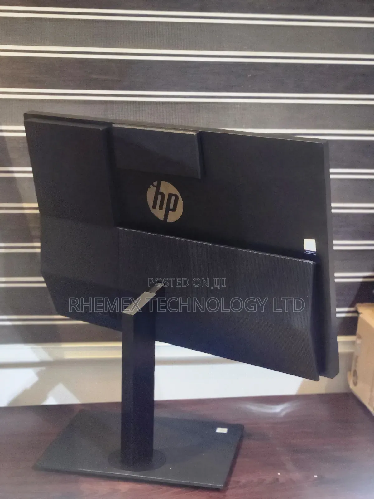 New Desktop Computer HP ProOne 600 8GB Intel Core i5 eMMC 256GB