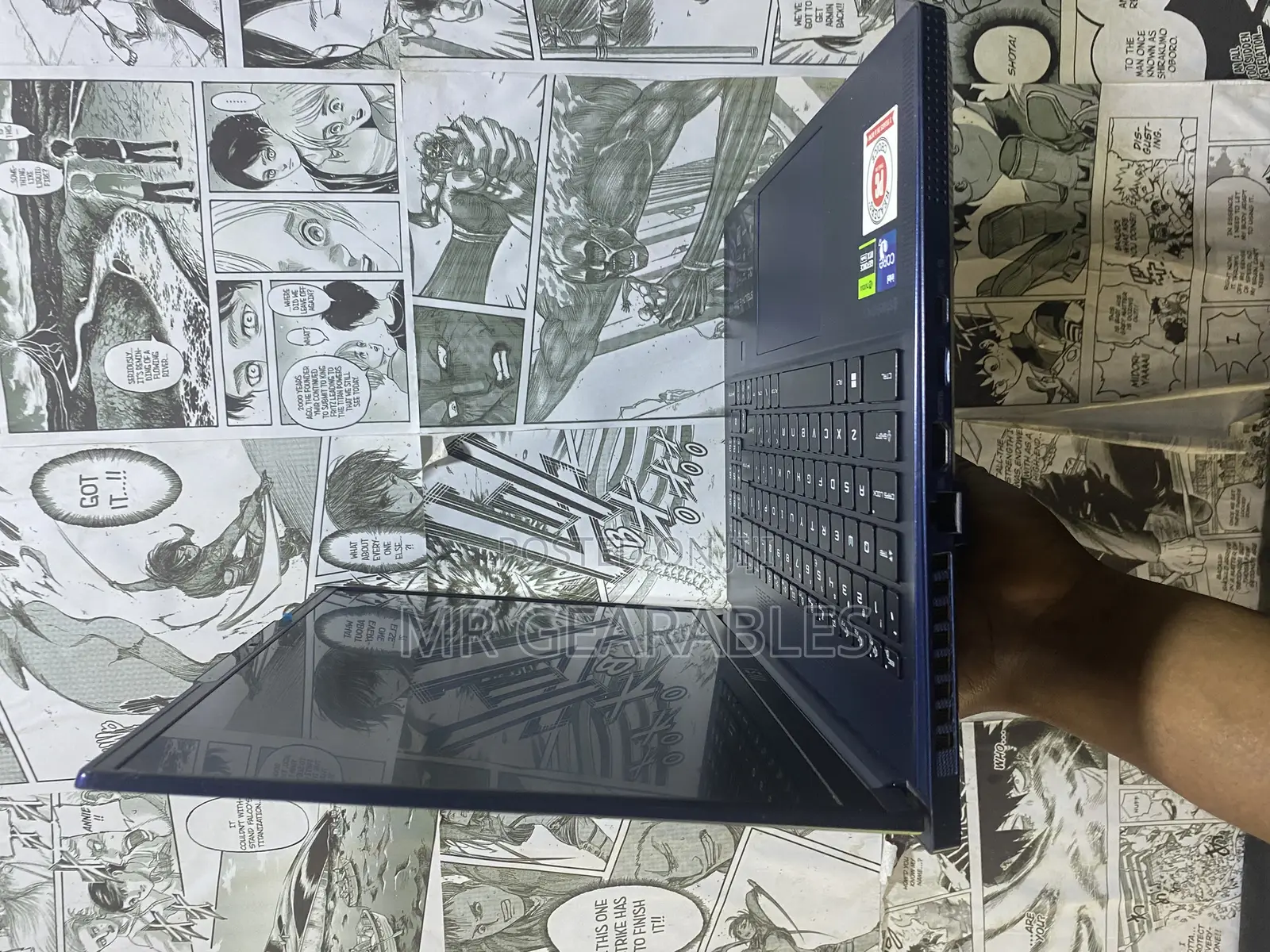 Laptop MSI Stealth 14 Studio A13VF 32GB Intel Core i7 SSD 1T