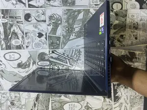Laptop MSI Stealth 14 Studio A13VF 32GB Intel Core i7 SSD 1T