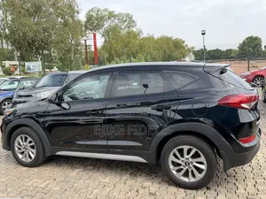 Hyundai Tucson Sport AWD 2017 Black