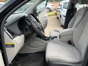 Hyundai Tucson Sport AWD 2017 Black