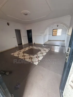 2bdrm Block of Flats in Liberty Academy, Oluyole for rent