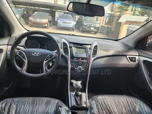 Hyundai Elantra GT 2013 Black