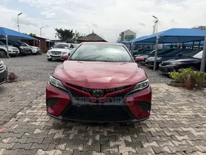 Toyota Camry SE Nightshade FWD 2020 Red