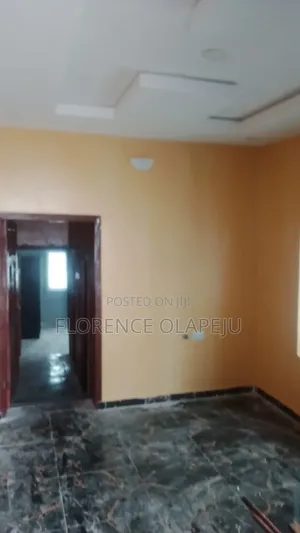 1bdrm Room & Parlour in Akala Express, Oluyole for rent