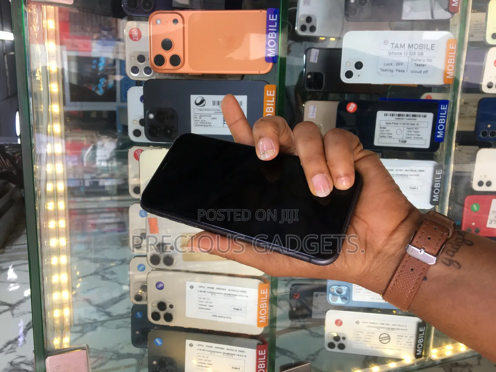 Apple iPhone 11 64 GB