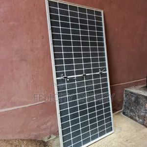 650watt Jinko Panel 144 Cells Bifacial