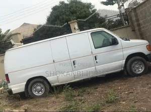 Ford E250 2002 White